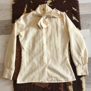 Vintage Pussybow Blouse